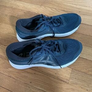 ASICS Gel Contend 7 - US 7, EURO 40